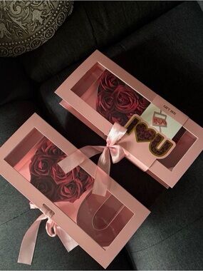 I LOVE U Pink Rose Gift Box with Ribbon